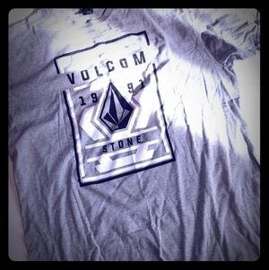 Volcom Gray T-Shirt XL